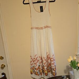 Max Edition Ivory Floral Midi Dress. Stunning Embroidery!